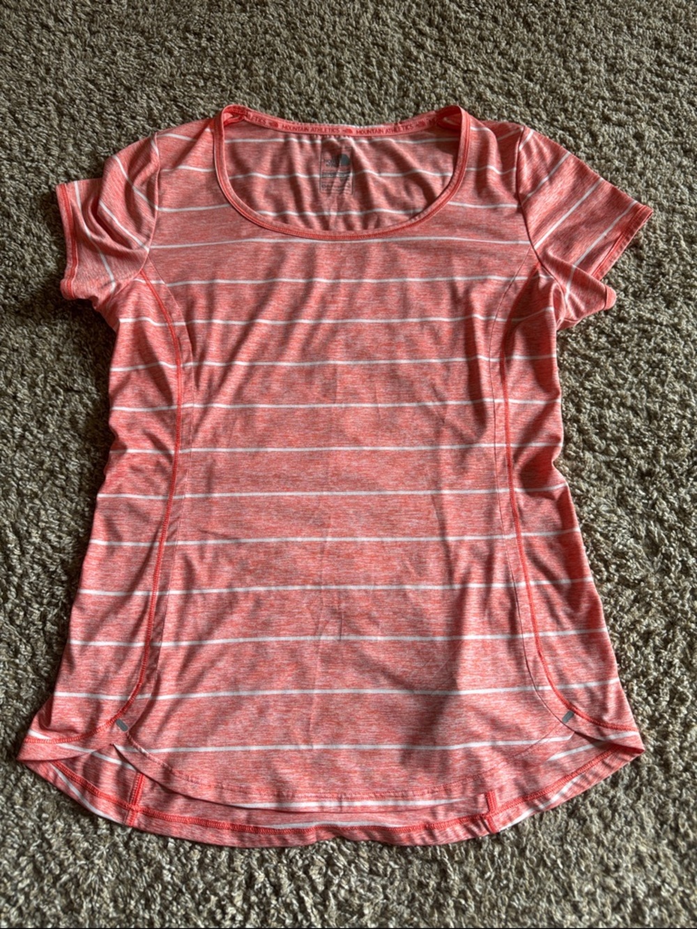 The North Face MA-X Striped Tee - Picture 5 of 7